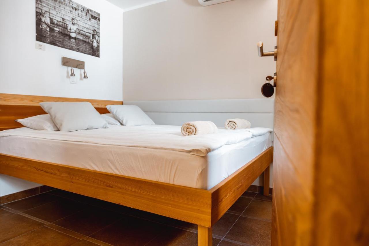 Guest House Pachamama Piran Eksteriør billede
